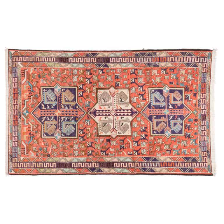 تصویر 4 از گلیم دستباف ایرانی با طرح های سنتی و رنگ بندی متنوع